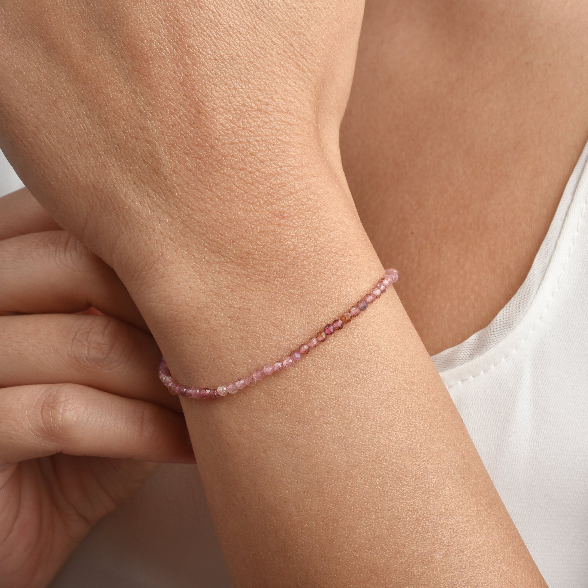 14 Ayar Altın Kaplama Gümüş Pembe Turmalin Doğal Taşlı Gümüş Bileklik - BGS00122