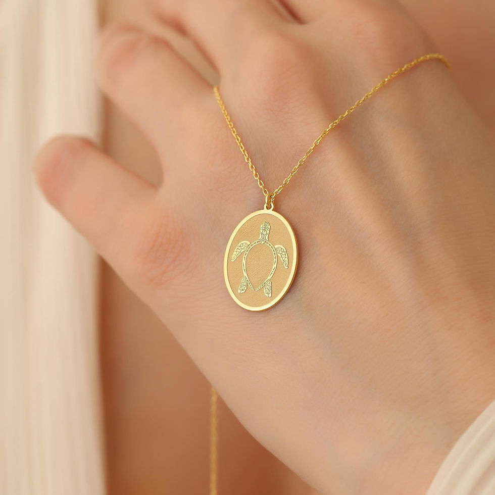 14 Ayar Mikron Altın Kaplama Deniz Kaplumbağası Figürlü Oval Gümüş Kolye-CN00230