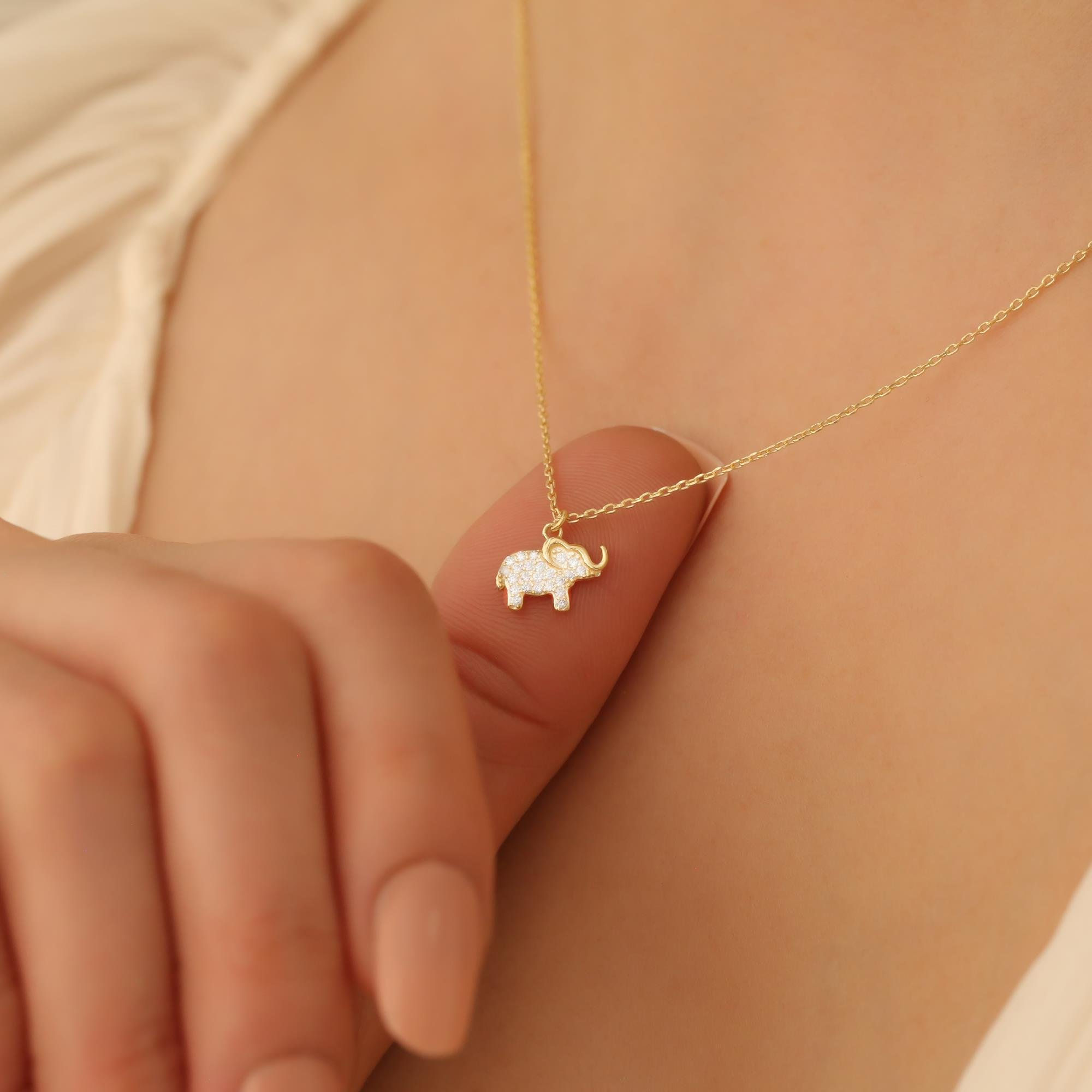 925 Sterling Silver Zircon Stone Elephant Lucky Necklace - CNS00151