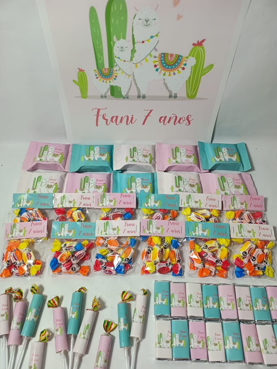 Miniatura: Golosinas personalizadas x 10 Llamas
