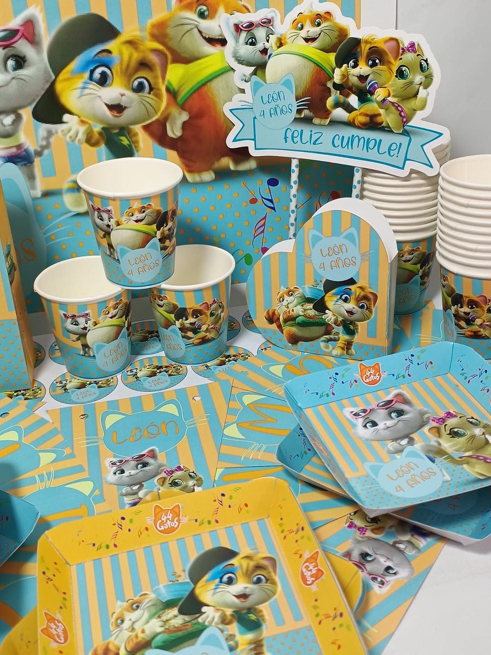Miniatura: Cotillón personalizado 44 Gatos x 15