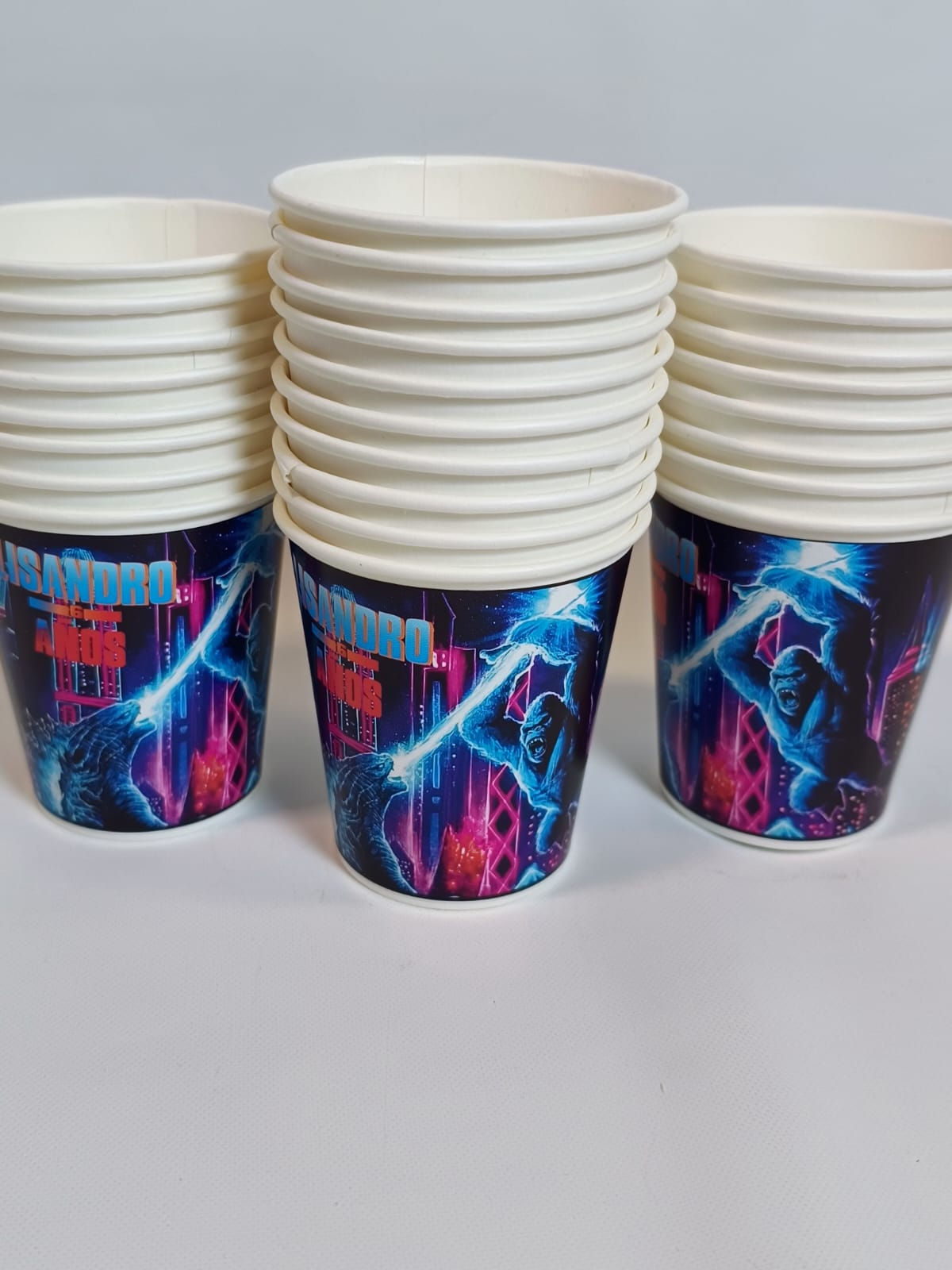 Vasos x 7 Godzilla y Kong