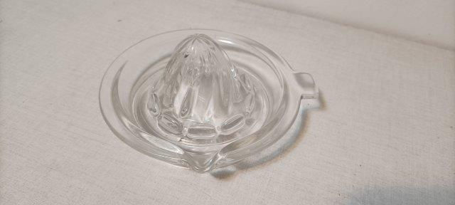 Thumbnail: Clear Glass Manual Citrus Juicer Reamer 2