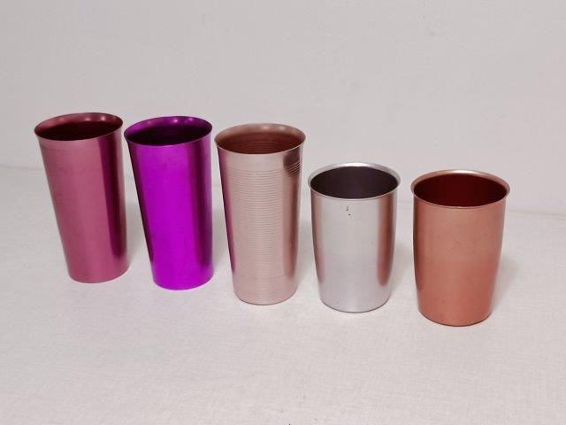 Thumbnail: Tin cups