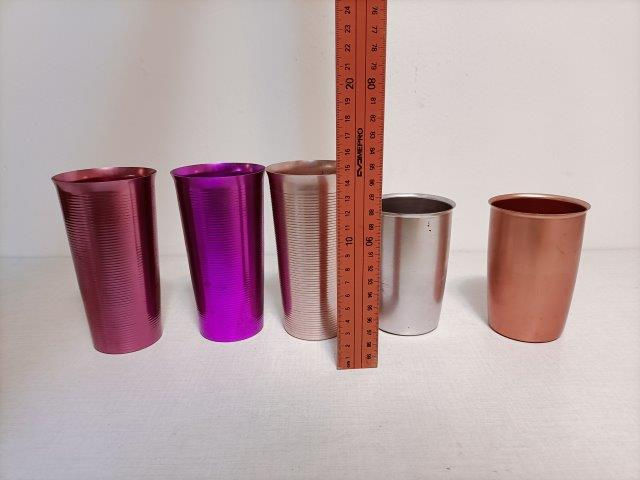 Thumbnail: Tin cups
