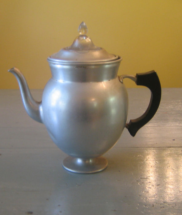 Kettles (11).JPG