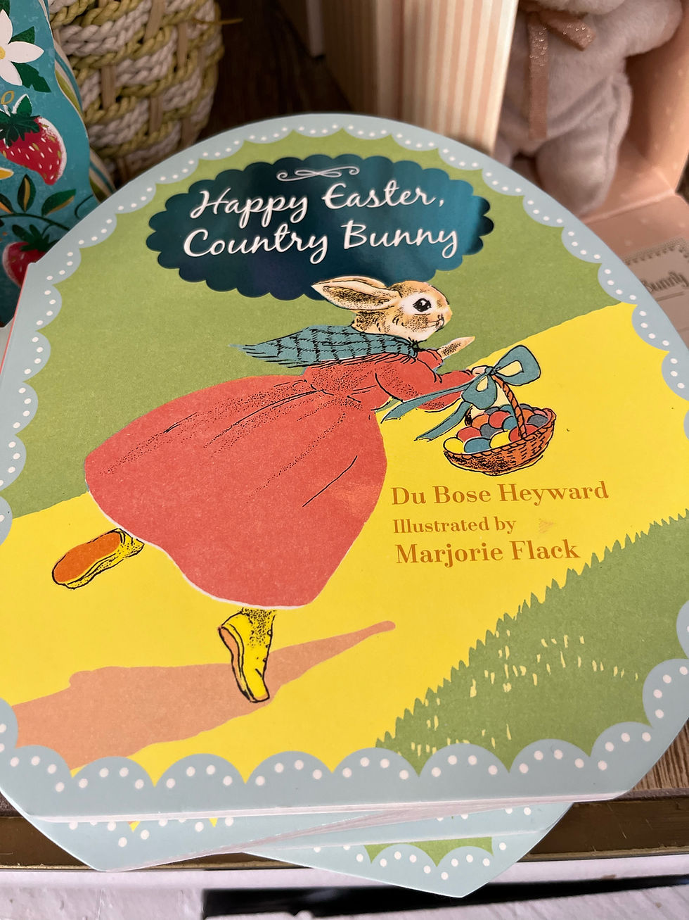 Thumbnail: Easter Books