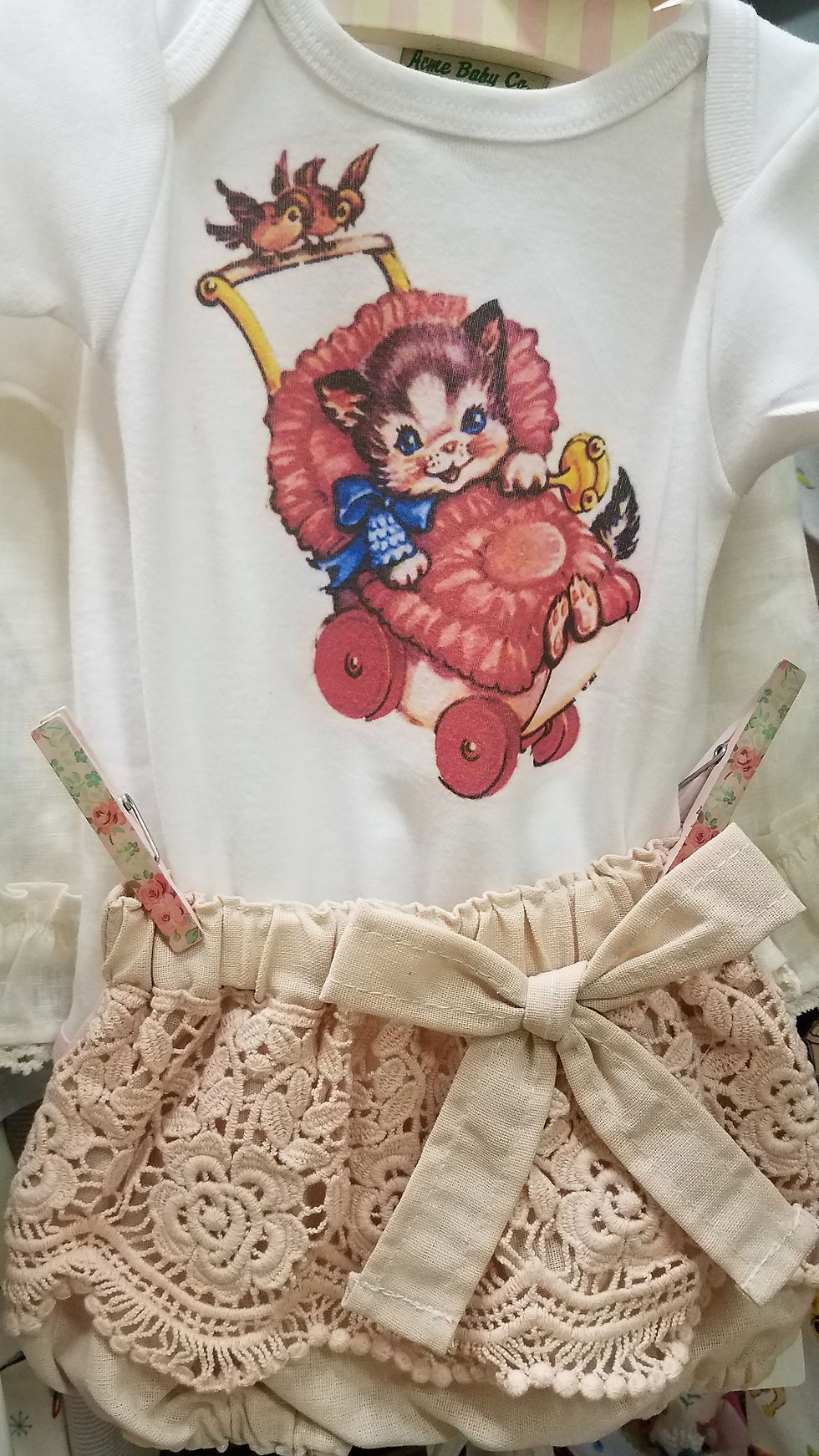 Vintage Kitty Tee with Lace Bloomers Baby Gift