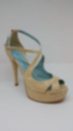 Disponibile anche in raso