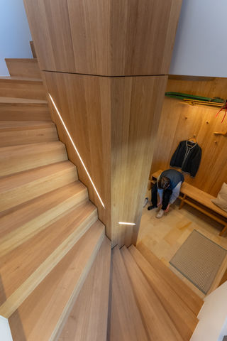 Möbellösung über drei Etagen