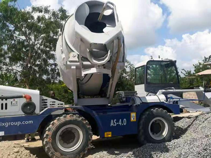 AS-4.0 self loading concrete mixer at working site