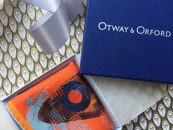Vibrant golf art design added to Otway & Orford’s silk pocket squares