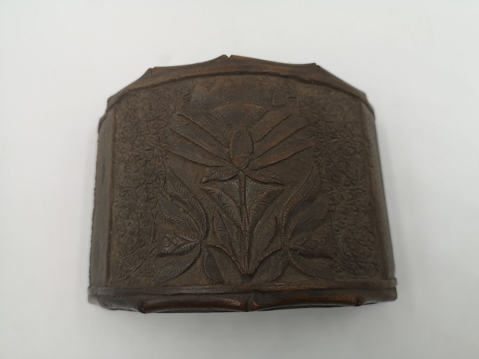 Thumbnail: Wooden carved box