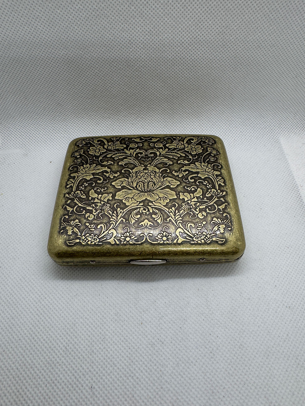 Thumbnail: Brass cigarette box