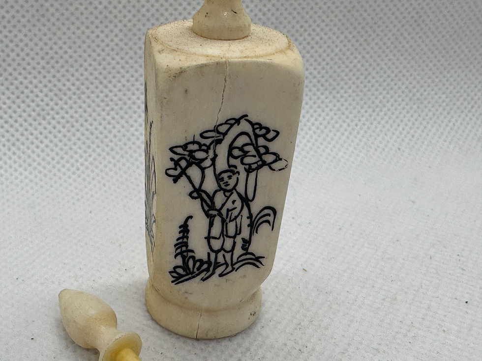 Thumbnail: Camel bone perfume bottle Vietnam 