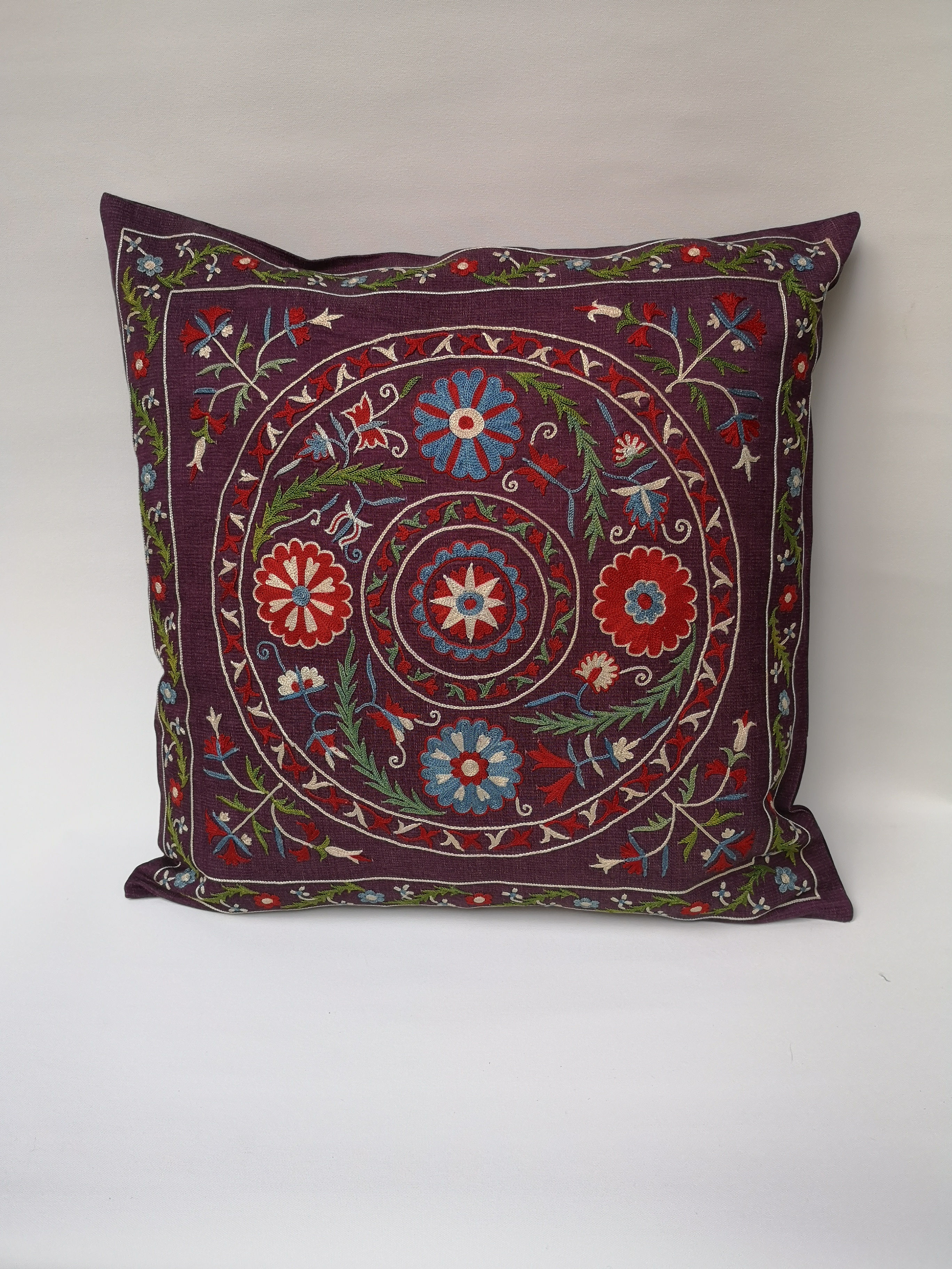 Uzbek silk cushion 