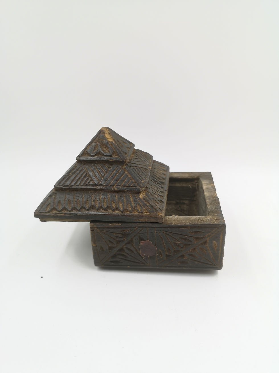 Thumbnail: Sliding lid pyramid Afghan wooden box