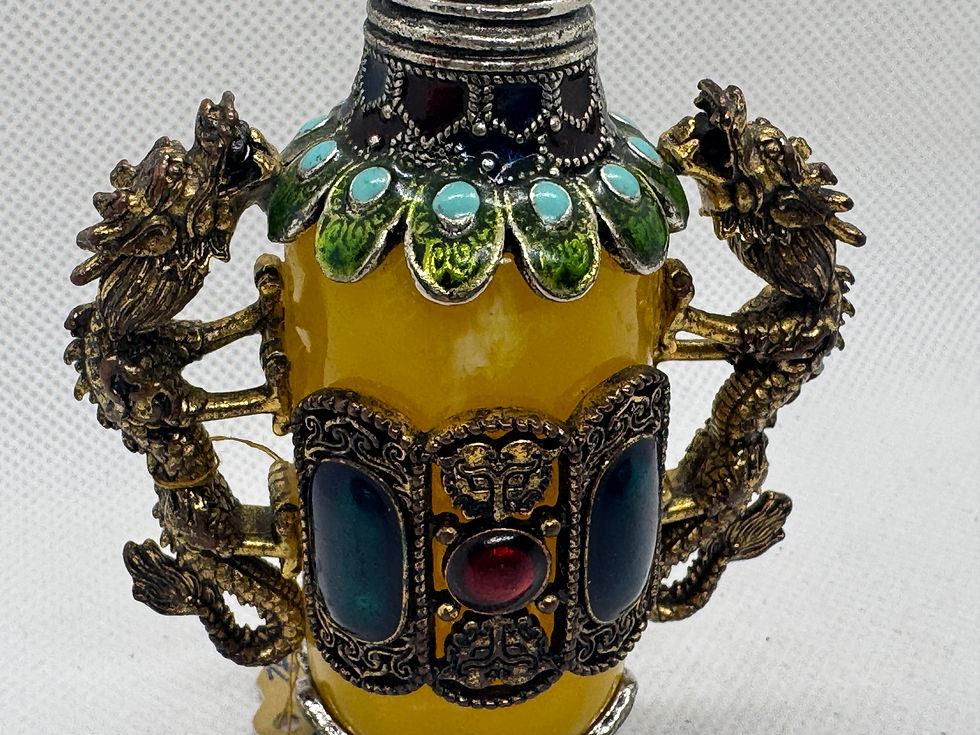 Thumbnail: Jade perfume bottle 