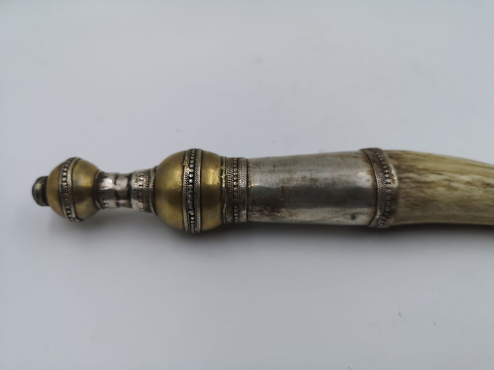 Thumbnail: Torah pointer silver bone