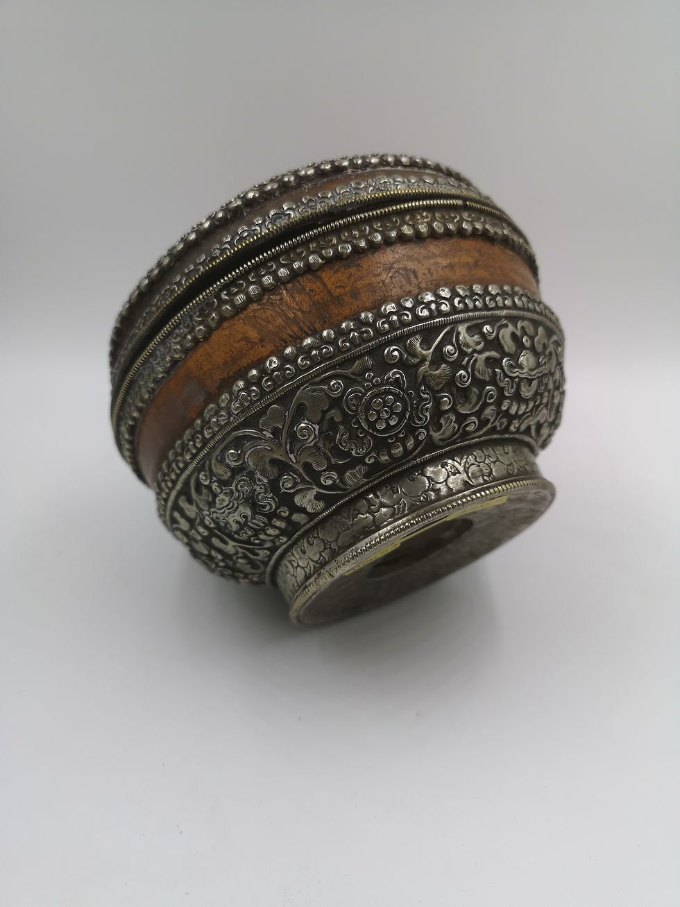 Thumbnail: Tibetan Nepalese silver wooden box