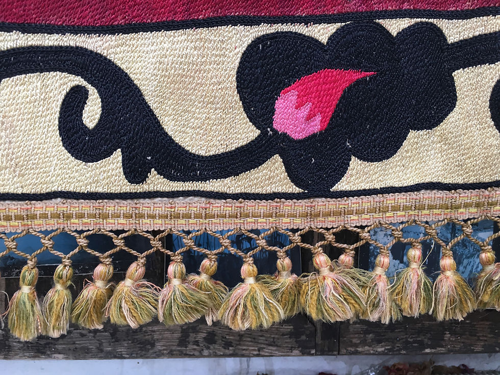 Thumbnail: Tashkent Full Embroidery Antique Silk Suzani
