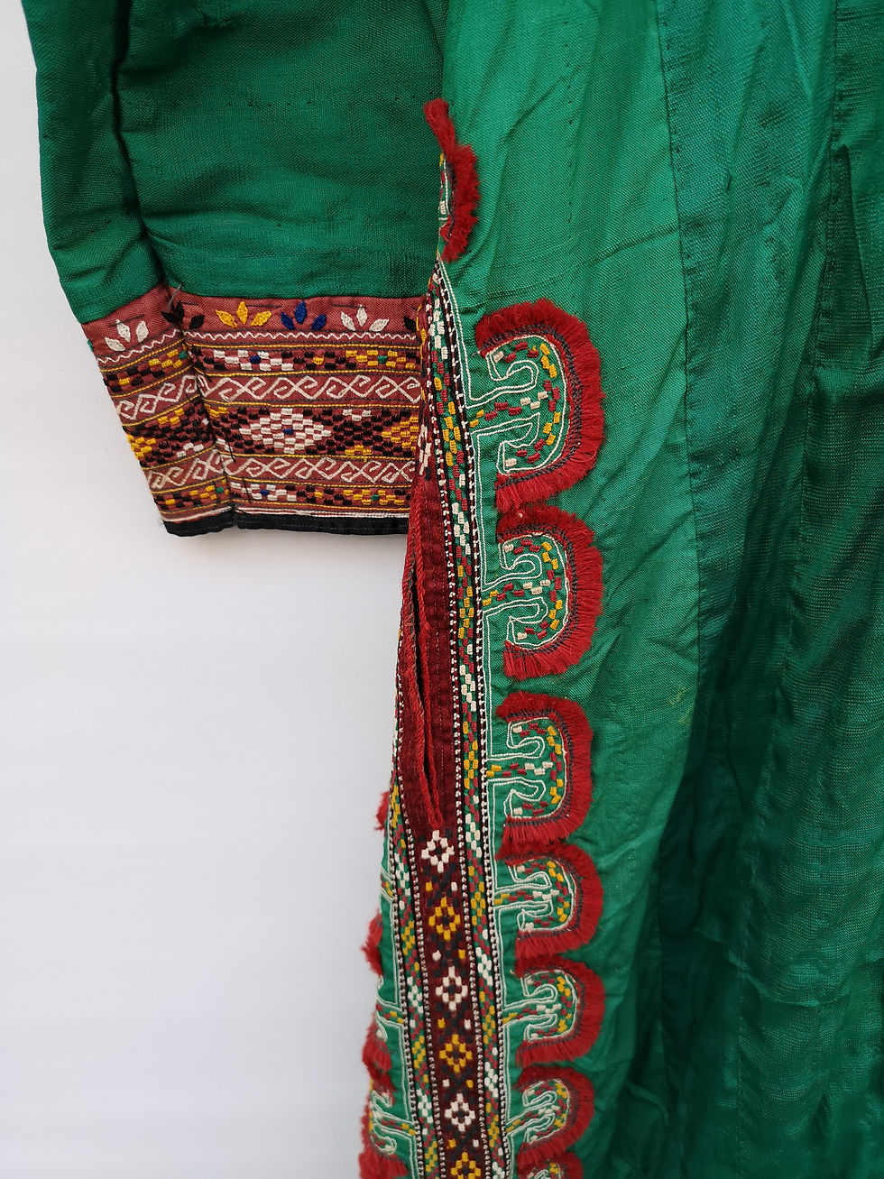 Thumbnail: Turcoman Silk women's khaftan 