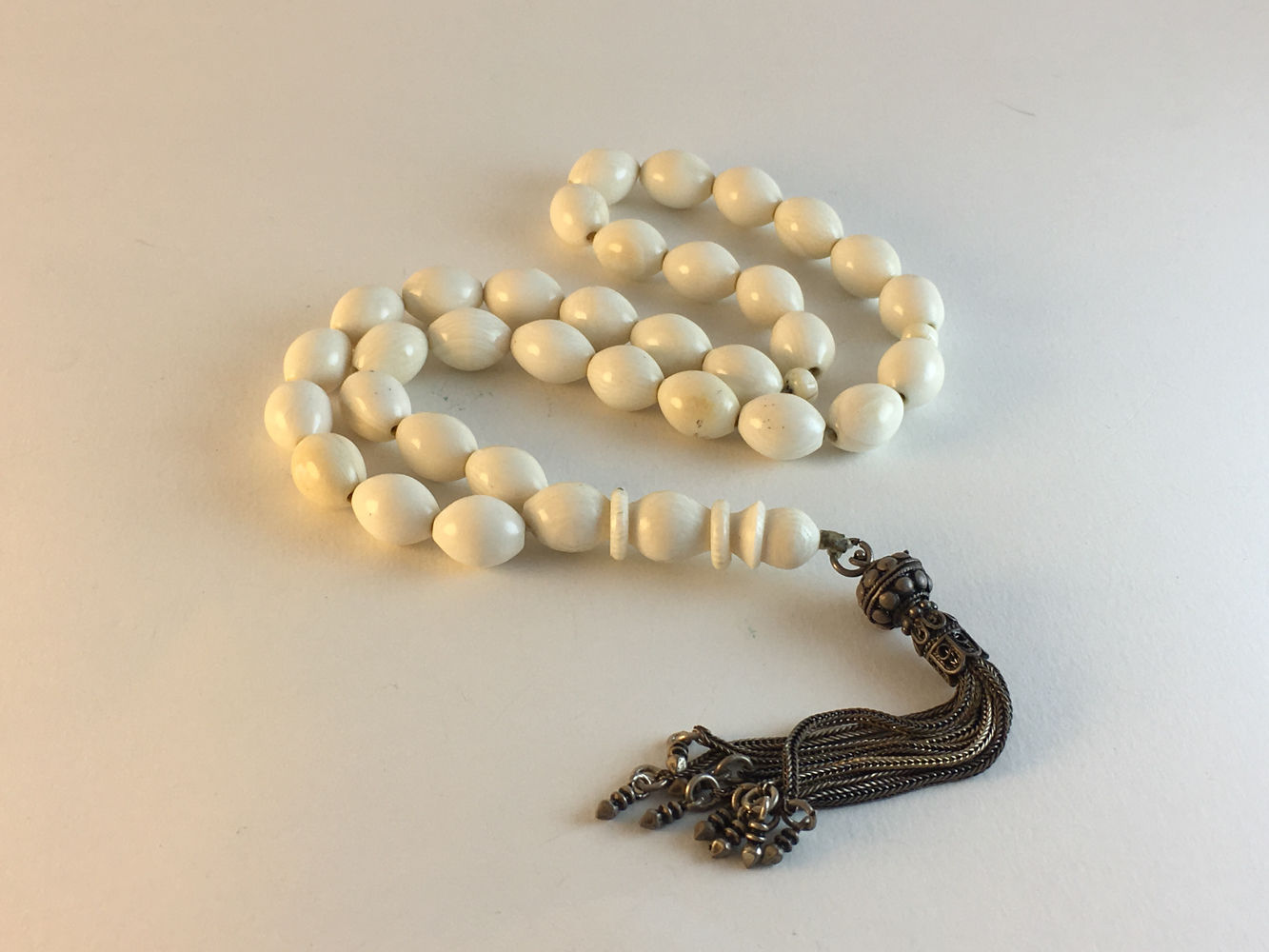 Ivory Collectors Size Prayer Bead