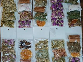 Frío impulsa la venta de hierbas medicinales para el mate en Encarnación