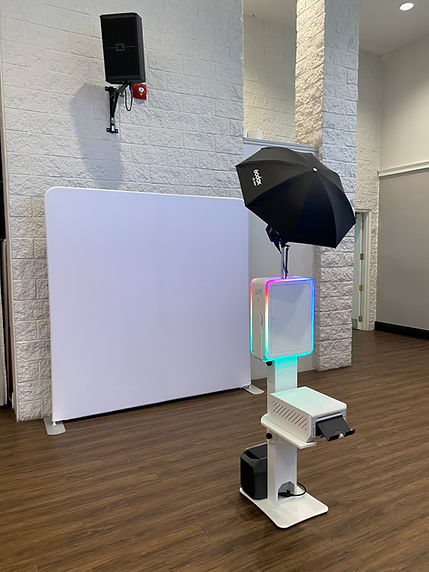 Glam Photo Booth System.jpg