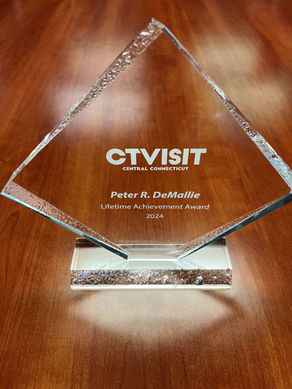 Peter DeMallie receives Lifetime Achievement Award in Tourism