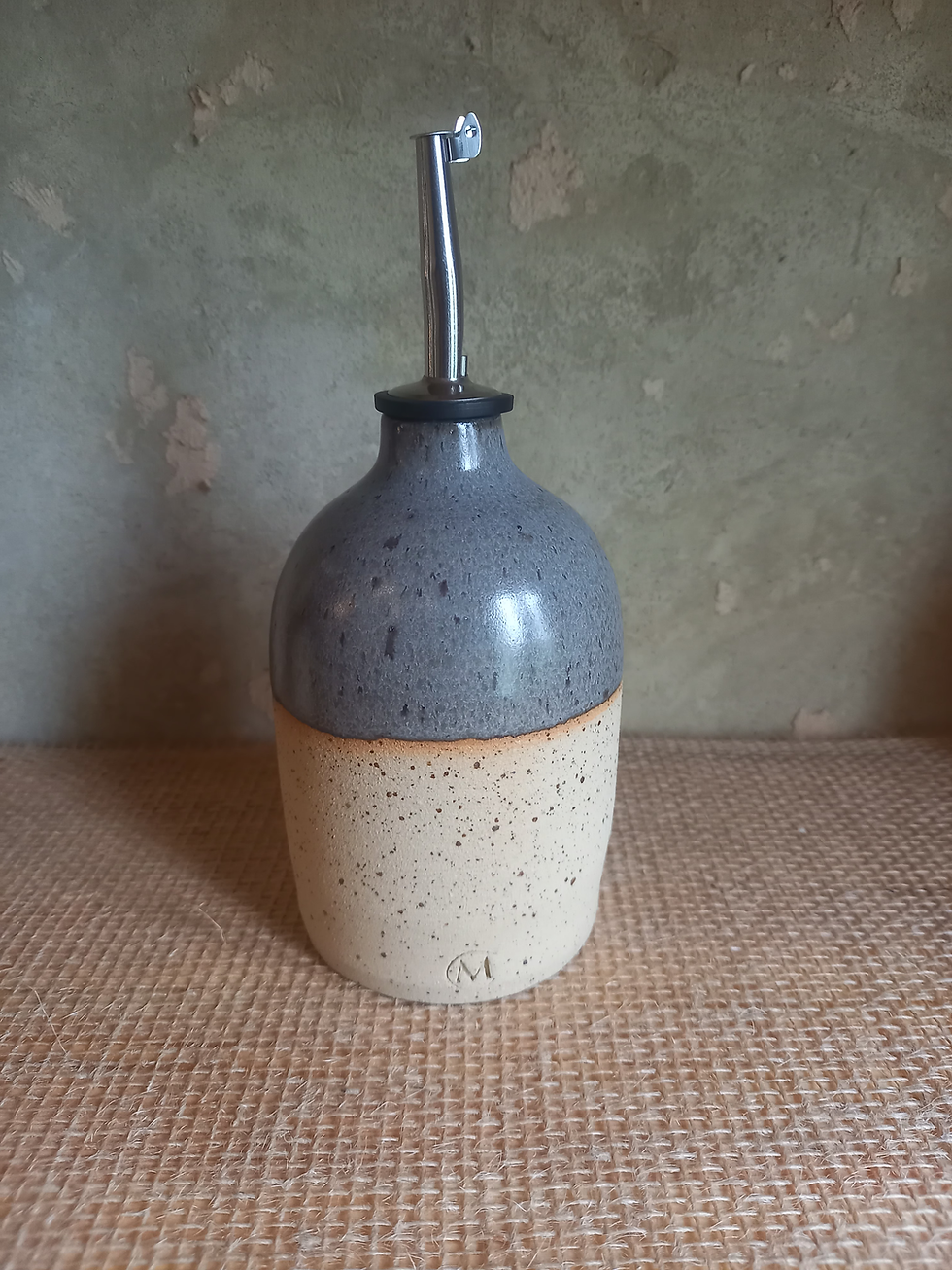 Thumbnail: Olive dispenser