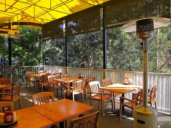 outdoor-dining.jpg