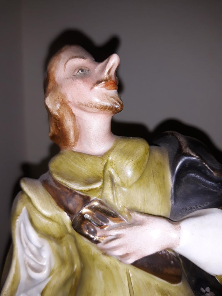 Miniatura: 20th century Hannover Porcelain representing figure of Cyrano de Bergerac of Ros