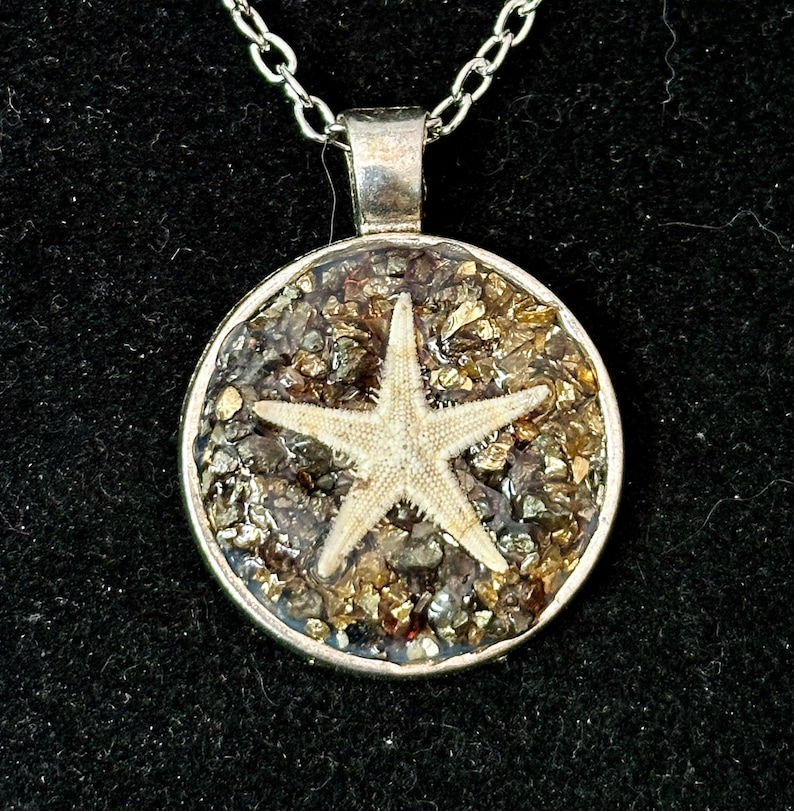 Thumbnail: Starfish, Gemstone, Beach, Circle, Pendant, Necklace