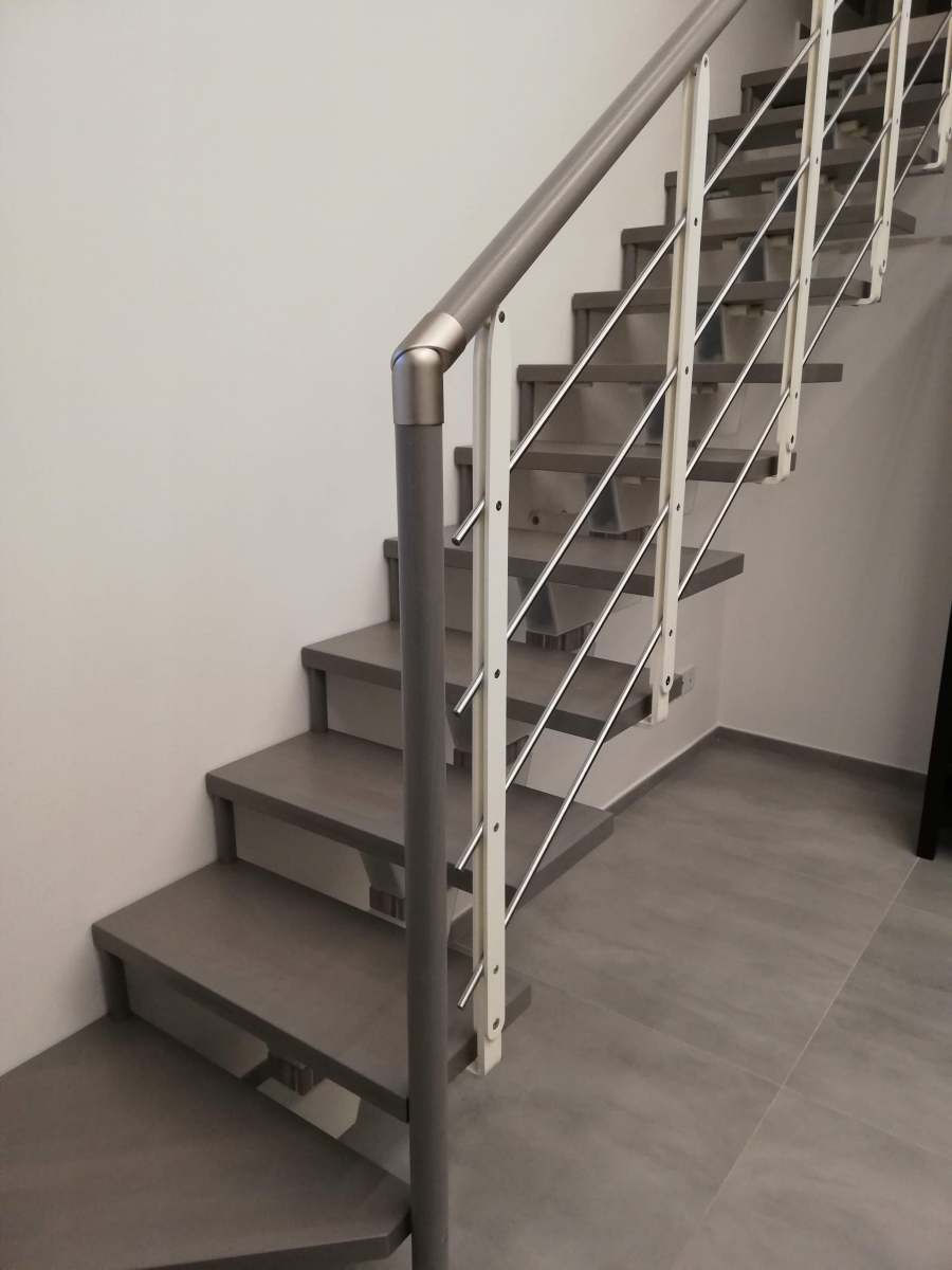 KNOCK DESIGN MINIMAL přímé