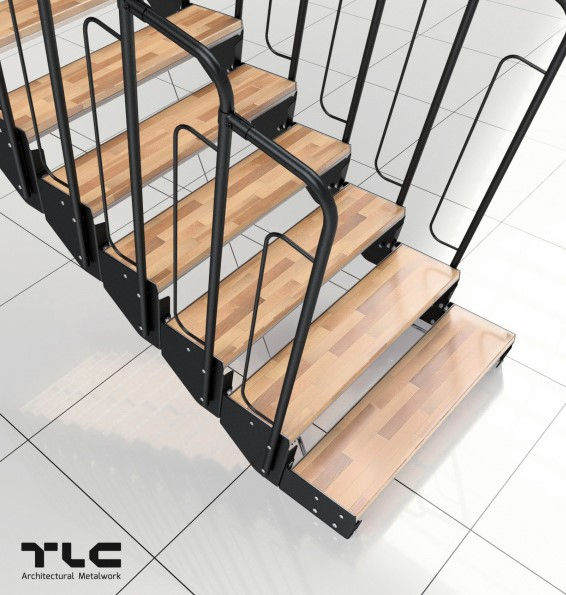 Indexkép: ASTA egyenes (bükkfa lépcsőfokok)