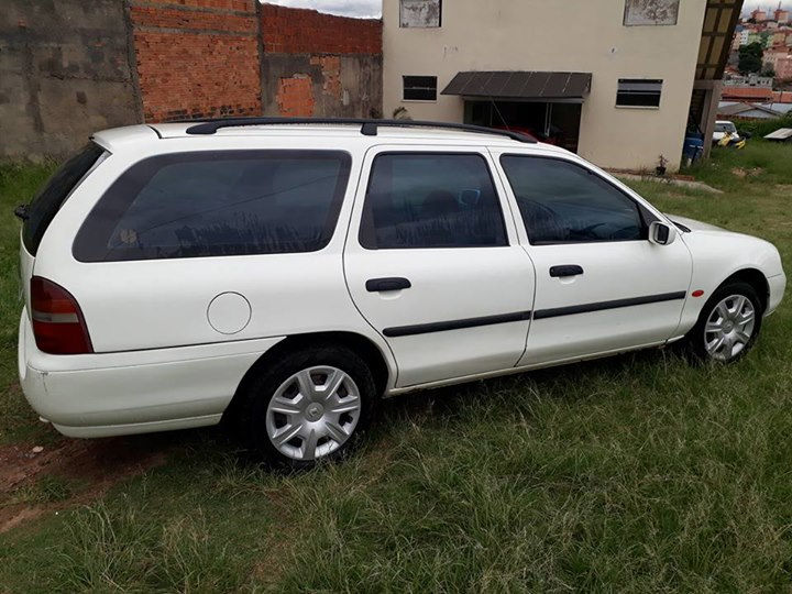 Miniatura: Mondeo 97