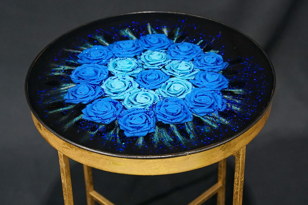 Thumbnail: Abyss Blue Rose Table