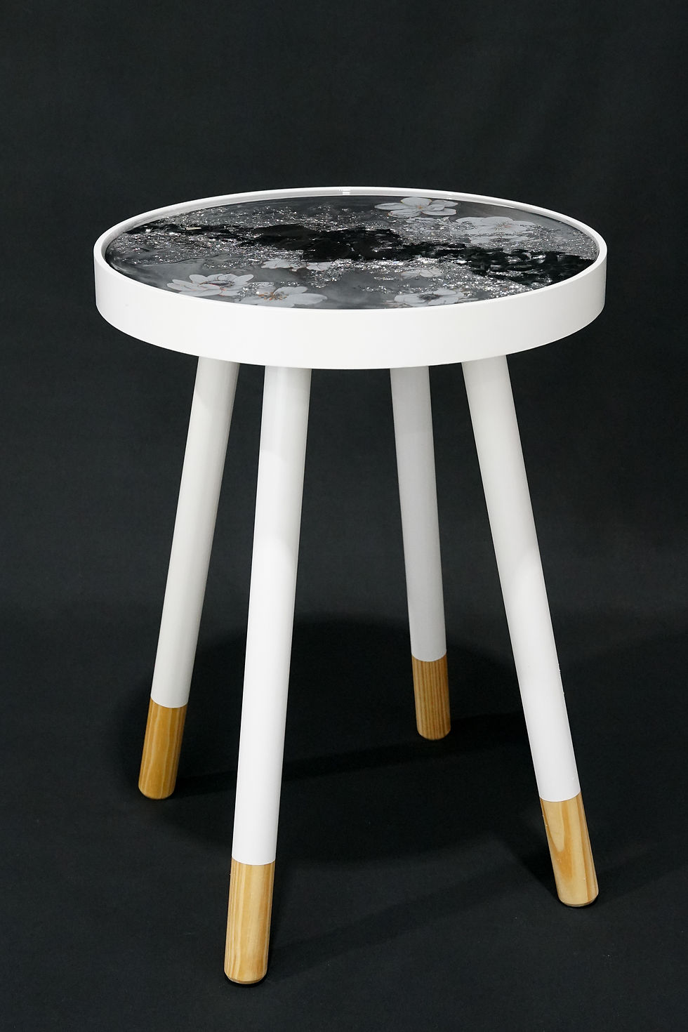 Thumbnail: Blackrock & silver flake Accent Table