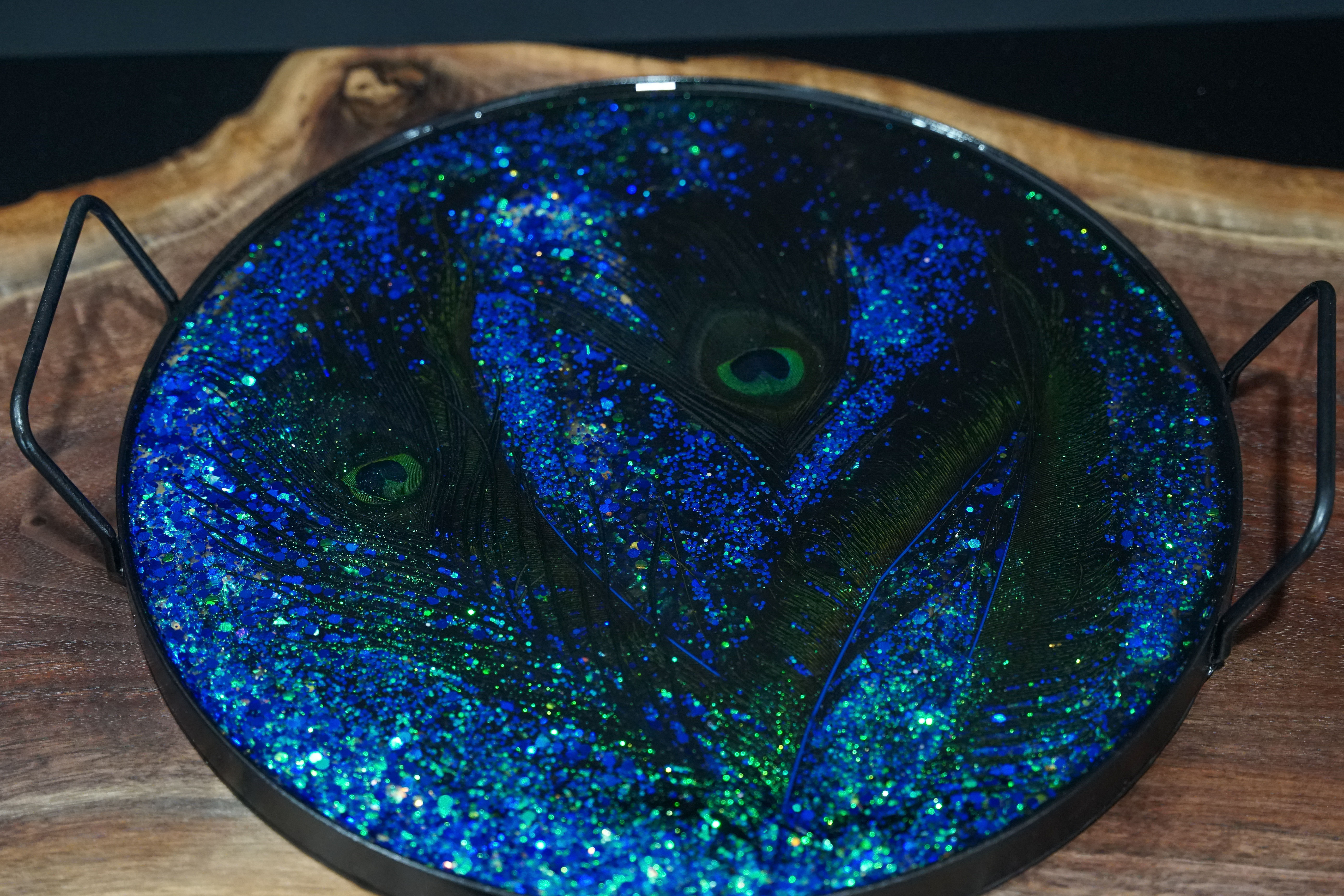 Peacock shimmers Tray