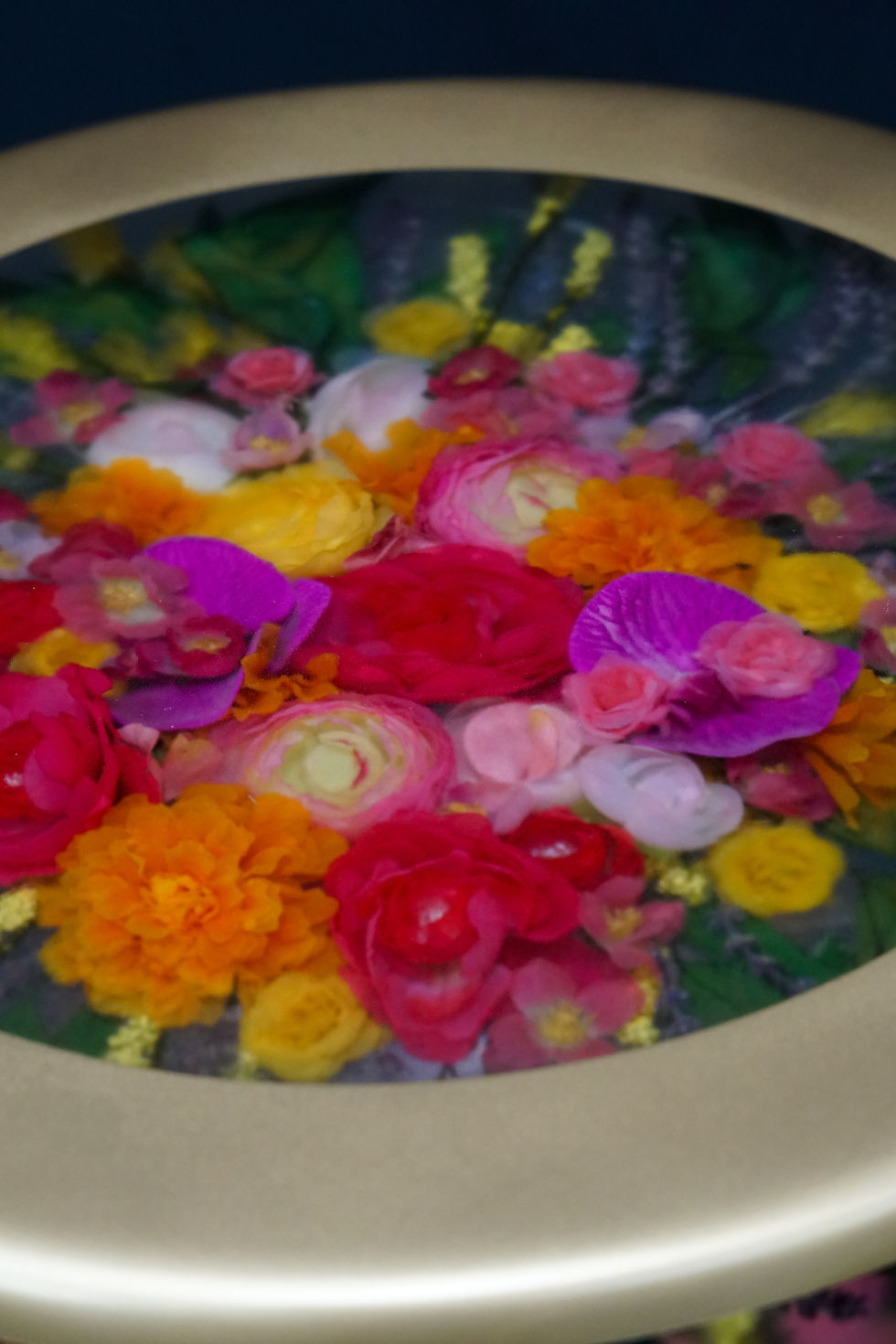 Thumbnail: Floating Floral Accent Table