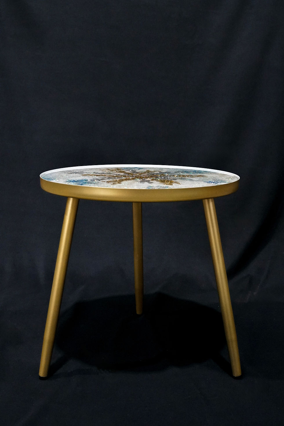 Thumbnail: Winterland Dreams Accent Table