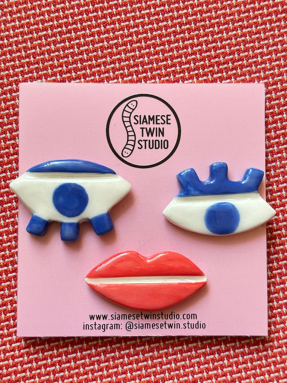Thumbnail: Eyes and Lips Pin - set of 3 porcelaine brooches