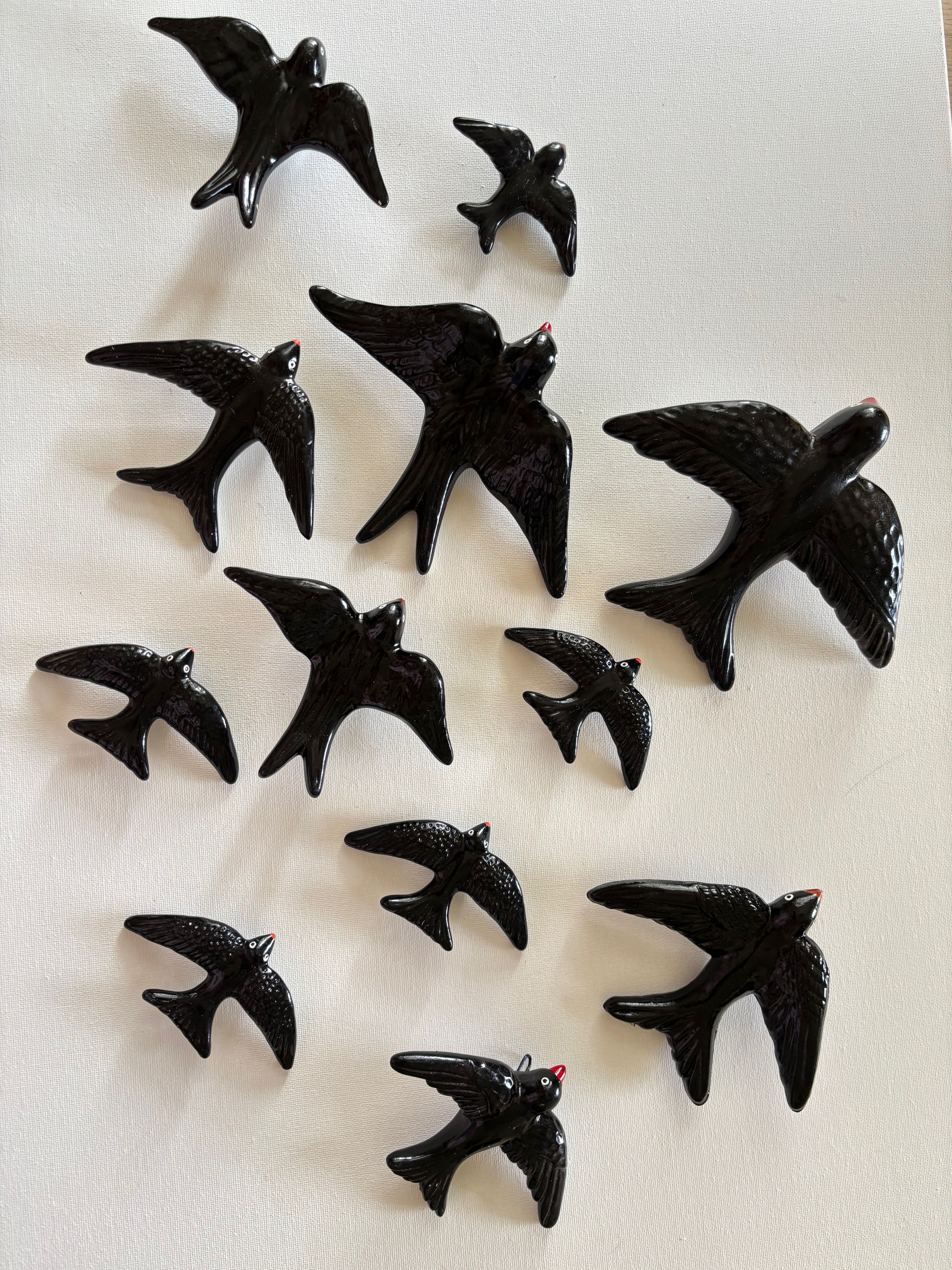 Black ceramic swallow