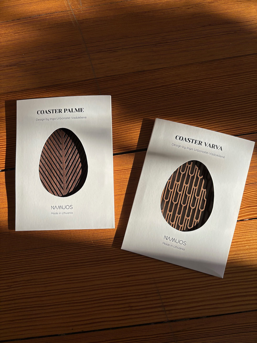 Thumbnail: Decorative Walnut Wood Coaster | Palme