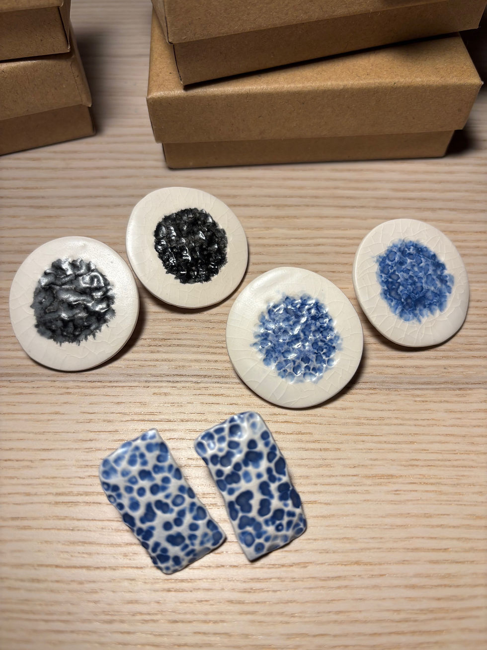Thumbnail: Ceramic Earrings - TILES Big round blue