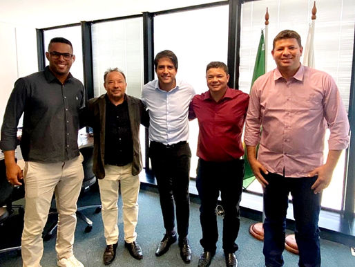 HEMODIÁLISE E HOSPITAL REGIONAL MOTIVAM ENCONTRO DE GILSON E ALEMÃO COM O SECRETÁRIO DE SAÚDE DE MG
