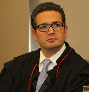 PROCURADOR-CHEFE DO MINISTÉRIO PÚBLICO FEDERAL EM MG TEM ENTREVISTA MARCADA NA RÁDIO SOCIAL FM