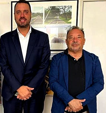 PREFEITO GILSON COMEMORA INÍCIO DAS OBRAS DE RECUPERAÇÃO FUNCIONAL DA MGC-418 - “ESTRADA DO BOI”