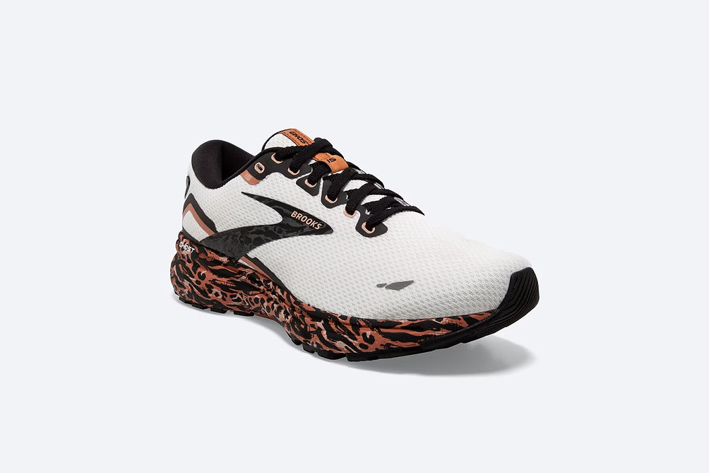 Racquet & Jog Outdoor Store Texas